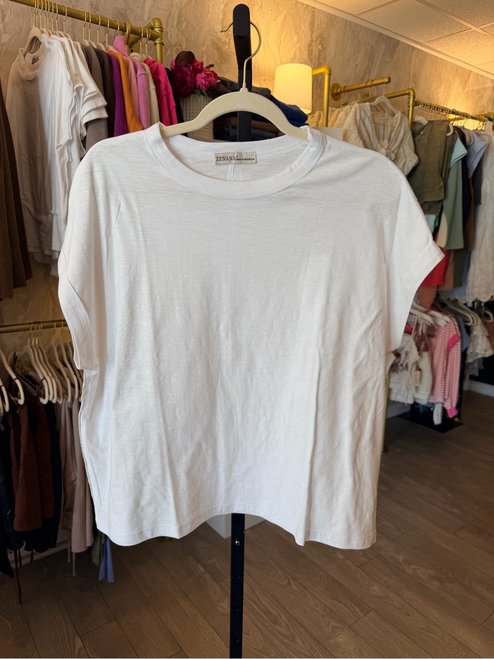Zenana Outfitters White Short Sleeve Boxy Crewneck Tee